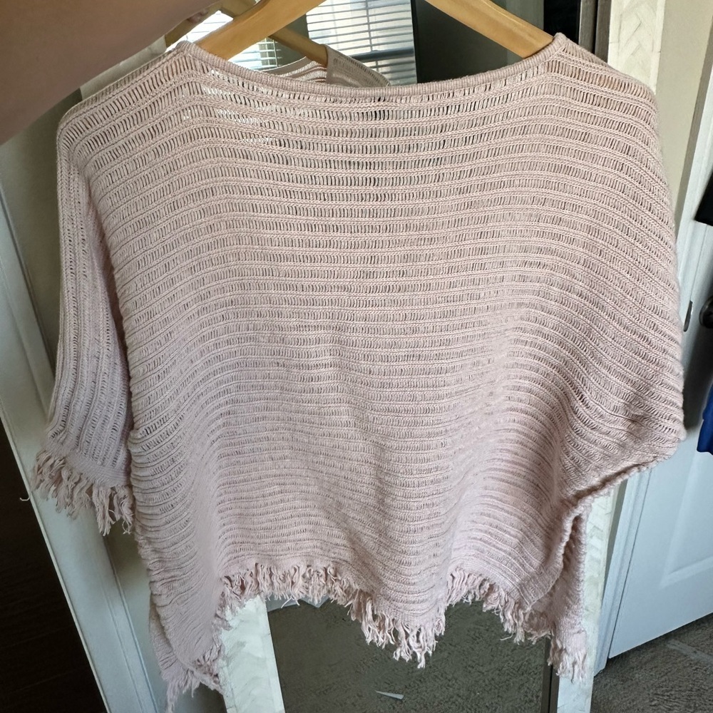 Anthropologie Akemi +‎ Kin Frenchie Fringe Poncho Beige Sweater - Picture 4 of 5
